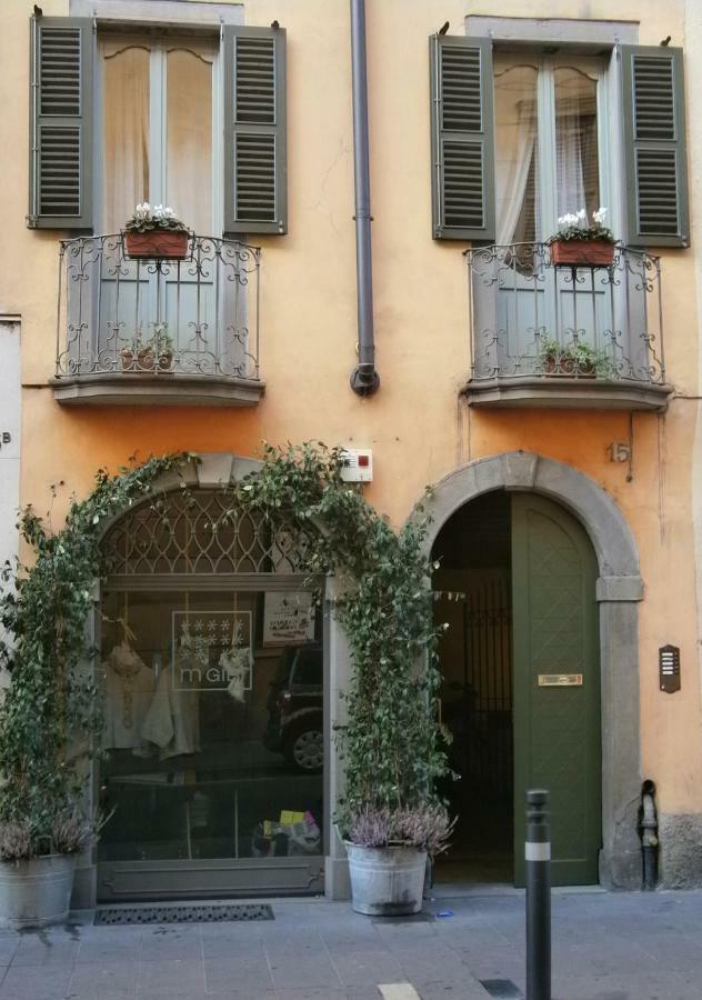 I Balconcini Apartment Bergamo Bagian luar foto